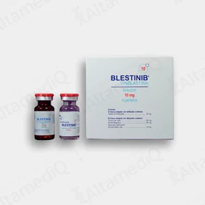 Caja de medicamento oncológico de alta especialidad Blestinib Vinblastina 10 mg solución inyectable con diluyente Zurich. Farmacia de Alta Especialidad AltamediQ.
