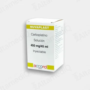 Caja de medicamento oncológico de alta especialidad Nuvaplast Carboplatino 450 mg / 45 mL solución inyectable con un frasco ámpula de gran volumen Accord. Farmacia de Alta Especialidad AltamediQ.