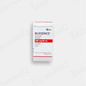 Caja de medicamento biológico de alta especialidad Ruxience Rituximab 500 mg / 50 mL solución inyectable Pfizer. Farmacia de Alta Especialidad AltamediQ.