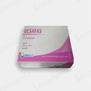 Caja de medicamento oncológico de alta especialidad Ulsafas Fulvestrant 250 mg / 5 mL solución inyectable con 2 jeringas prellenadas Ulsatech. Farmacia de Alta Especialidad AltamediQ.
