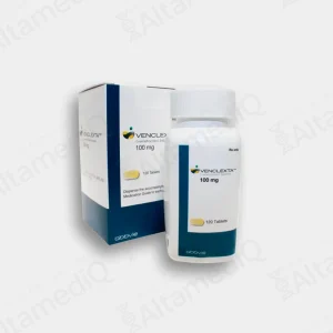 Caja y frasco de medicamento hematoncológico de alta especialidad Venclexta Venetoclax 100 mg con 120 tabletas AbbVie. Farmacia de Alta Especialidad AltamediQ.